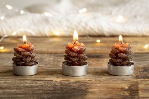 crea tus propias velas para navidad, fáciles y rápido